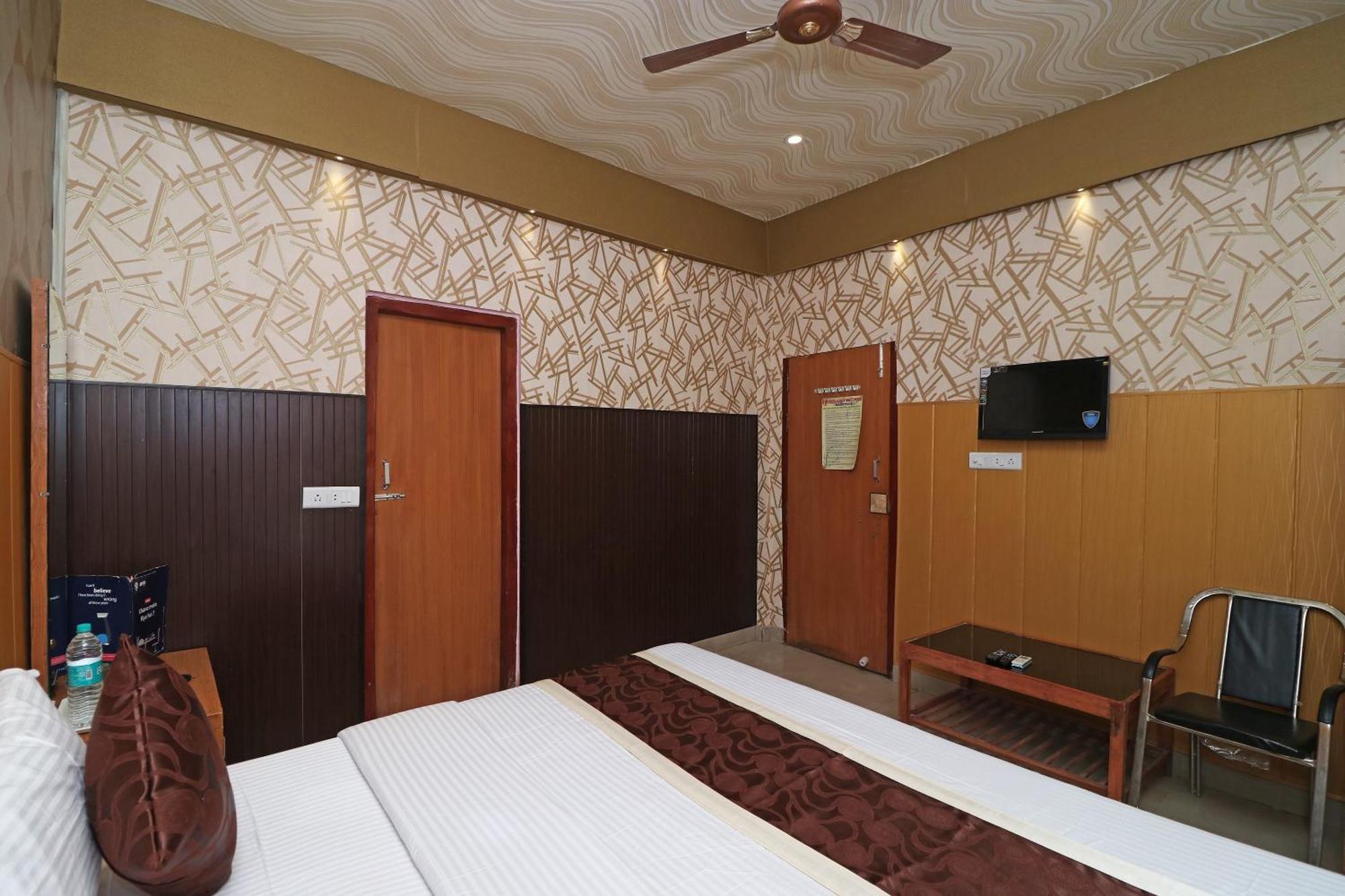 Oyo Yb Continental 3*